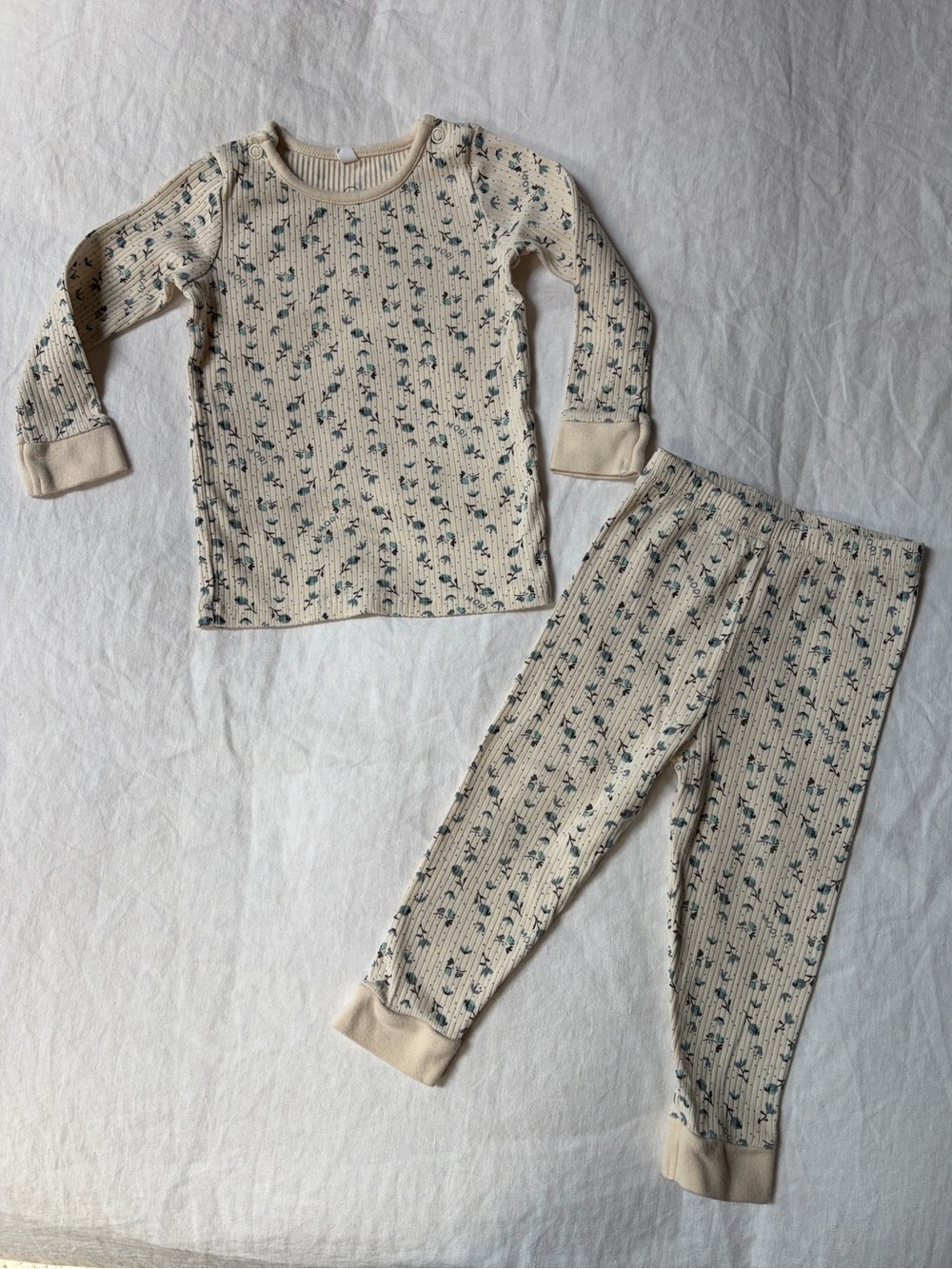 EUC Mori Baby Floral Ribbed Pajama Set